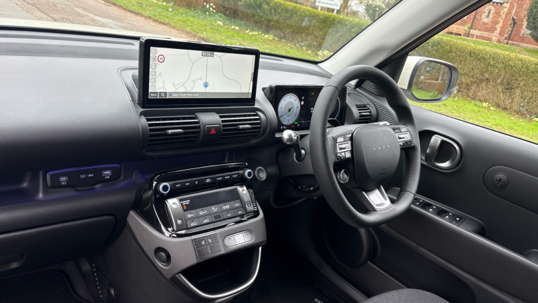 Hyundai INSTER 85kW 02 49kWh 5dr Auto Electric Hatchback